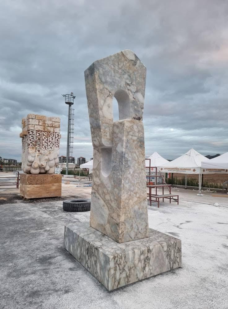 İlhan Kaya – Work